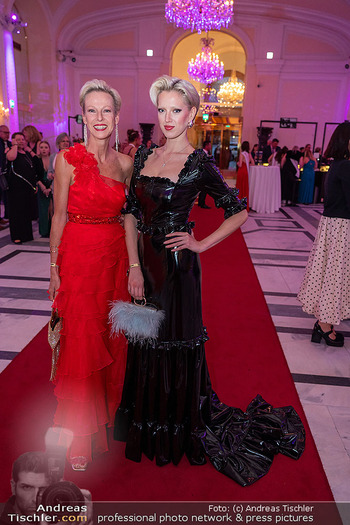 Dancer against Cancer Ball 2026 - Hofburg, Wien - Sa 18.04.2026 - Lou-Anne und Martina GLEISSENEBNER-TESKEY30