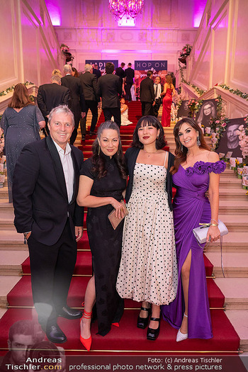 Dancer against Cancer Ball 2026 - Hofburg, Wien - Sa 18.04.2026 - Shannon LEE, Wren KEASLER, Manfred und Nelly BAUMANN40