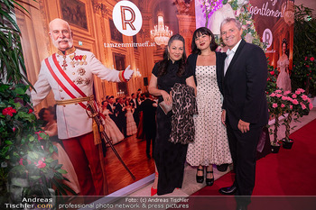 Dancer against Cancer Ball 2026 - Hofburg, Wien - Sa 18.04.2026 - Shannon LEE, Wren KEASLER, Manfred BAUMANN53