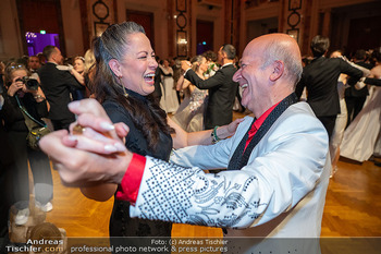 Dancer against Cancer Ball 2026 - Hofburg, Wien - Sa 18.04.2026 - Andy LEE LANG, Shannon LEE beim Tanzen238