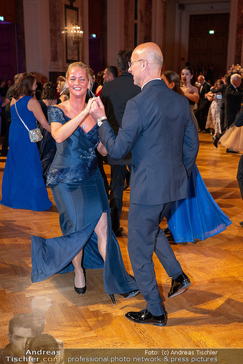 Dancer against Cancer Ball 2026 - Hofburg, Wien - Sa 18.04.2026 - Anton Toni FABER tanzt mit Natalie NEMEC266
