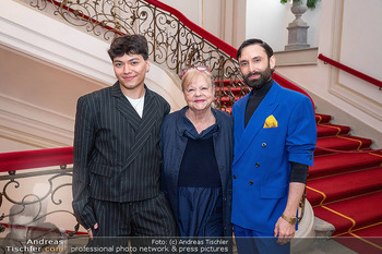 ESC Empfang des Bundespräsidenten - Präsidentschaftskanzlei, Wien - Di 21.04.2026 - Conchita WURST (Thomas NEUWIRTH), JJ (Johannes PIETSCH), Mariann1