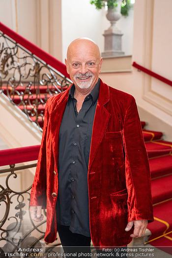 ESC Empfang des Bundespräsidenten - Präsidentschaftskanzlei, Wien - Di 21.04.2026 - Gery Gary LUX (Portrait)8