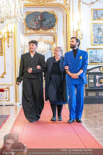 ESC Empfang des Bundespräsidenten - Präsidentschaftskanzlei, Wien - Di 21.04.2026 - Conchita WURST (Thomas NEUWIRTH), JJ (Johannes PIETSCH), Mariann34