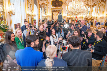 ESC Empfang des Bundespräsidenten - Präsidentschaftskanzlei, Wien - Di 21.04.2026 - Conchita WURST (Thomas NEUWIRTH), JJ (Johannes PIETSCH), Mariann44