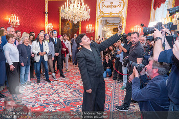 ESC Empfang des Bundespräsidenten - Präsidentschaftskanzlei, Wien - Di 21.04.2026 - JJ Johannes PIETSCH Gruppenfoto ESC Teilnehmer, Alexander VAN DE93