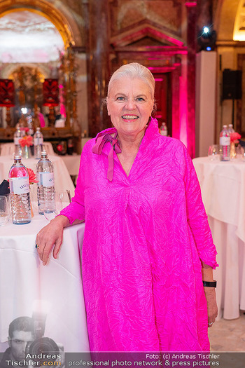 25 Jahre Restaurant Vestibül - Vestibül im Burgtheater, Wien - Di 21.04.2026 - Veronika DOPPLER (Portrait)7