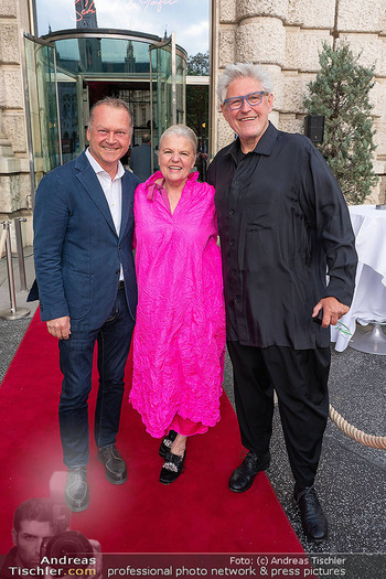 25 Jahre Restaurant Vestibül - Vestibül im Burgtheater, Wien - Di 21.04.2026 - Veronika DOPPLER, Christian DOMSCHITZ, Fritz WIENINGER16