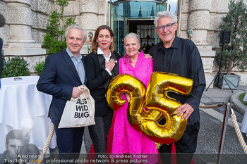 25 Jahre Restaurant Vestibül - Vestibül im Burgtheater, Wien - Di 21.04.2026 - Veronika DOPPLER, Christian DOMSCHITZ, Stefan BACHMANN, Melanie 40