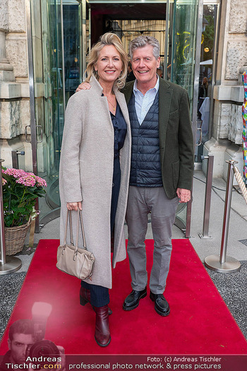 25 Jahre Restaurant Vestibül - Vestibül im Burgtheater, Wien - Di 21.04.2026 - Kari und Martina HOHENLOHE69