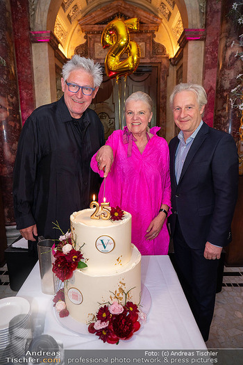25 Jahre Restaurant Vestibül - Vestibül im Burgtheater, Wien - Di 21.04.2026 - Stefan BACHMANN, Christian DOMSCHITZ, Veronika DOPPLER121