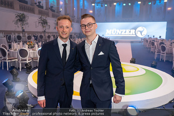 35 Jahre Münzer - Hofreitschule, Wien - Fr 24.04.2026 - Max und Noah MÜNZER9