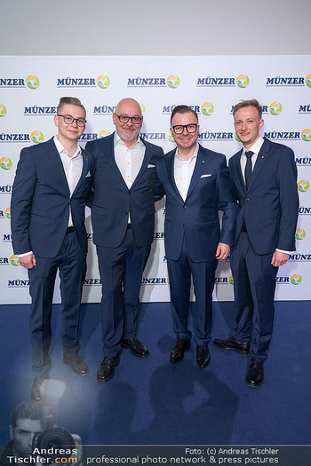 35 Jahre Münzer - Hofreitschule, Wien - Fr 24.04.2026 - Michael MÜNZER mit Söhnen Max und Noah, Ewald-Marco MÜNZER15