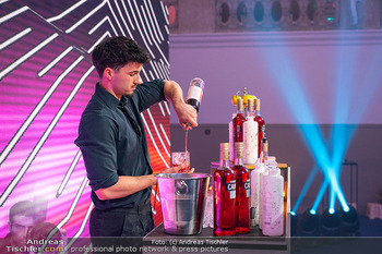 35 Jahre Münzer - Hofreitschule, Wien - Fr 24.04.2026 - Barkeeper214