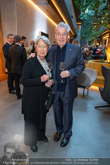 Andau - Signature Wein Event - Scheiblhofer The Resort, Andau - Fr 24.04.2026 - Heinz und Margit FISCHER81