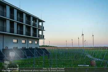 Andau - Signature Wein Event - Scheiblhofer The Resort, Andau - Fr 24.04.2026 - Windräder, Windpark, Naturstrom, Grünstrom, Windenergie, erneu182