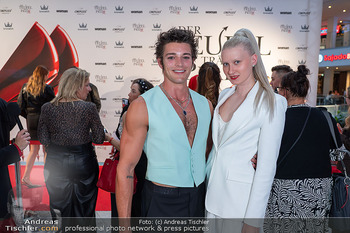 Kinopremiere ´Der Teufel trägt Prada II´ - Cineplexx Millennium City, Wien - Di 28.04.2026 - Peter MAIERHOFER (peter_mai_), Influencer, Laura RABENSTEINER33