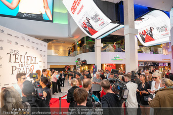Kinopremiere ´Der Teufel trägt Prada II´ - Cineplexx Millennium City, Wien - Di 28.04.2026 - 43