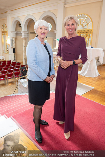 Goldenes Verdienstzeichen für Gerda Rogers - Haus des Sports, Wien - Mi 29.04.2026 - Maria RAUCH-KALLAT, Gabi SCHWARZ21