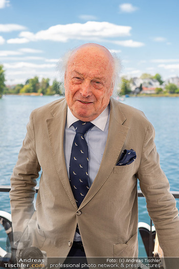 Floß-Opening und 105-Jahresfeier - Strandcafe Alte Donau, Wien - Fr 01.05.2026 - Friedrich SCHILLER (Portrait)65