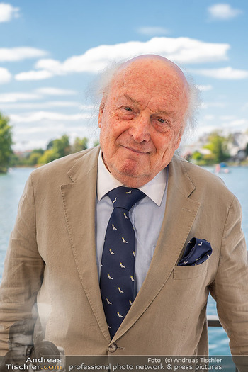 Floß-Opening und 105-Jahresfeier - Strandcafe Alte Donau, Wien - Fr 01.05.2026 - Friedrich SCHILLER (Portrait)67