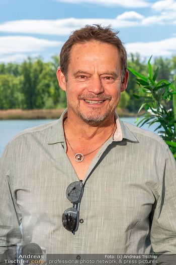 Floß-Opening und 105-Jahresfeier - Strandcafe Alte Donau, Wien - Fr 01.05.2026 - Otto KONRAD (Portrait)105