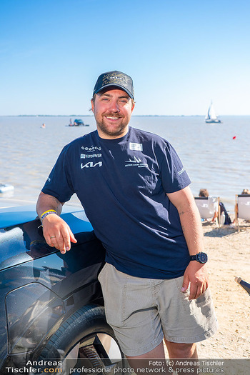 KIA Beach und Surf Fest 2026 - Strandbad Neusiedl am See, Burgenland - Sa 02.05.2026 - Valentin BONTUS (Portrait)24