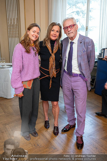 80 Jahre Vespa - Italienische Botschaft, Wien - Di 05.05.2026 - Doris FELBER mit Tochter Stefanie (?), Christian MUCHA73