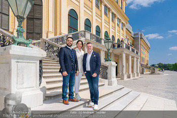 Fototermin vor Reitturnier - Schloss Schönbrunn, Wien - Sa 09.05.2026 - Paolo SCARIANO, Sonja KLIMA, Klaus PANHOLZER26