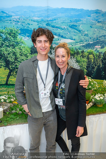 The sound of Europe - Bundesministerium für Land- und Forstwirtschaft - Sa 09.05.2026 - Kati BELLOWITSCH mit Sohn Laurenz112