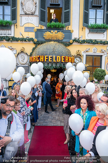 80er Jazz Gitti - Marchfelderhof - Di 12.05.2026 - Empfang, Gäste, großer Bahnhof mit Luftballons49