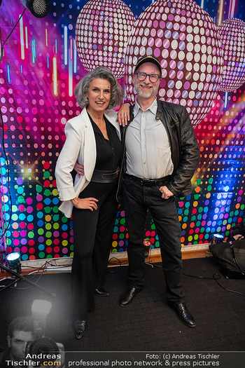 ESC Watch Party - Privates Penthouse, Wien - Sa 16.05.2026 - Daniela KRAMMER mit Ehemann Oliver65