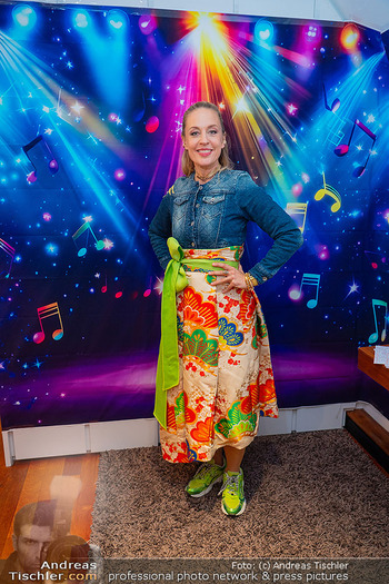 ESC Watch Party - Privates Penthouse, Wien - Sa 16.05.2026 - Lilian KLEBOW96
