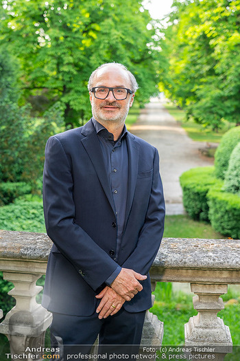 Saison Eröffnung - Theater im Park, Wien, - Mo 18.05.2026 - Georg HOANZL (Portrait)76