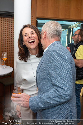 Wolfgang Fellner Buchpräsentation - Juwel im NEWS Tower, Wien - Di 19.05.2026 - Vera RUSSWURM, Arthur WORSEG73