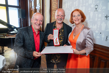 Goldenes Ehrenzeichen für Gary Lux - Künstlerhaus, Wien - Di 26.05.2026 - Andy LEE LANG, Gary LUX, Maya HAKVOORT1