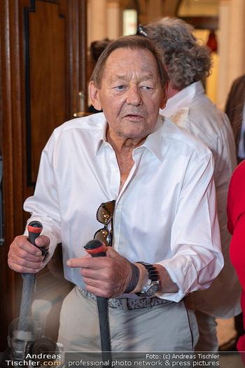 Goldenes Ehrenzeichen für Gary Lux - Künstlerhaus, Wien - Di 26.05.2026 - Wolfgang AMBROS41