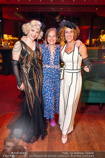 PK zur Sommernachtskomödie Rosenburg - Eden Bar, Wien - Mi 27.05.2026 - Nina BLUM, Adriana ZARTL, Lola WITZMANN7