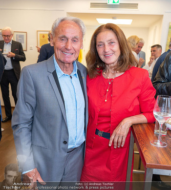 Prof. Zimpfer Sommerfest - Zentrum für Medizin und Gesundheit - Do 28.05.2026 - Franz HASIL mit Ehefrau146