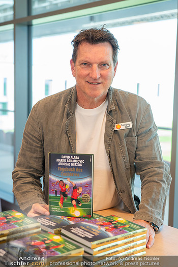 Buchpräsentation ´Tagebuch des Zauberers´ - ÖFB Trainingszentrum Seestadt, Wien - Fr 29.05.2026 - Andreas Andi HERZOG3