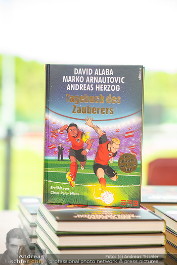 Buchpräsentation ´Tagebuch des Zauberers´ - ÖFB Trainingszentrum Seestadt, Wien - Fr 29.05.2026 - Das Buch Tagesbuch des Zauberers4