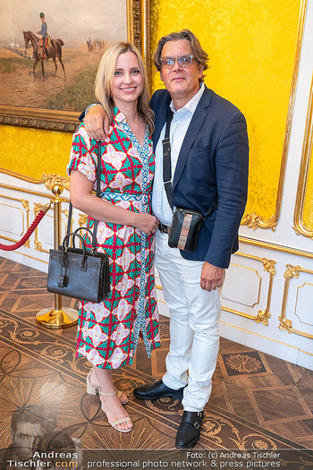 Otto meets Albertina - Eröffnung - Albertina, Wien - Di 02.06.2026 - Philipp WECK mit Ehefrau Julia14