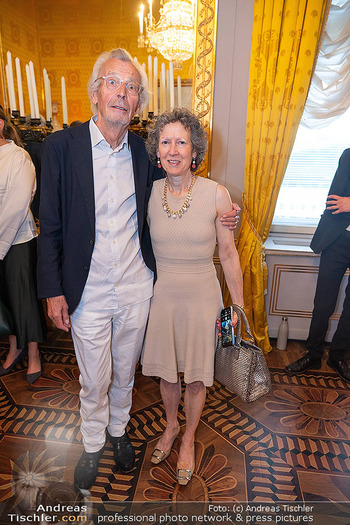 Otto meets Albertina - Eröffnung - Albertina, Wien - Di 02.06.2026 -  Bernd EILERT mit Ehefrau32