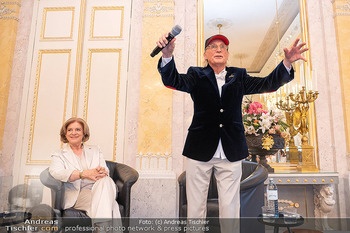 Otto meets Albertina - Eröffnung - Albertina, Wien - Di 02.06.2026 - Ingrid THURNHER, Otto WAALKES61