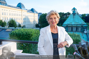 Otto meets Albertina - Eröffnung - Albertina, Wien - Di 02.06.2026 - Olivia SILHAVY (Portrait)140
