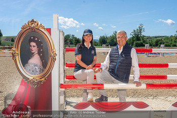 Fototermin vor LGCT Reitturnier - Privater Pferdehof, Haag - Do 04.06.2026 - Helmut MORBITZER, Sonja KLIMA3