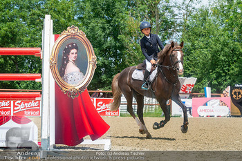 Fototermin vor LGCT Reitturnier - Privater Pferdehof, Haag - Do 04.06.2026 - Pferd galloppiert Galopp Gallopp, Diana SCHÖNBERG, Reitsport118