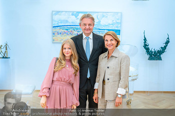 Ehrung Gerald Gerstbauer - Aserbaidschanisches Kulturzentrum, Wien - Fr 05.06.2026 - Familie Kristina SPRENGER, Gerald GERSTBAUER, Tochter Rosa1