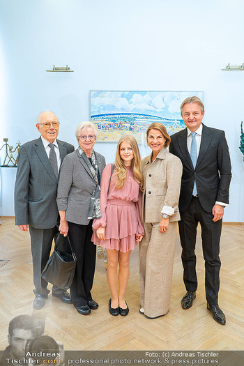 Ehrung Gerald Gerstbauer - Aserbaidschanisches Kulturzentrum, Wien - Fr 05.06.2026 - Familie Kristina SPRENGER, Gerald GERSTBAUER, Tochter Rosa, Elte16