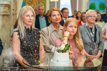 Ehrung Gerald Gerstbauer - Aserbaidschanisches Kulturzentrum, Wien - Fr 05.06.2026 - Kristina SPRENGER mit Schwester, Tochter und Mutter79